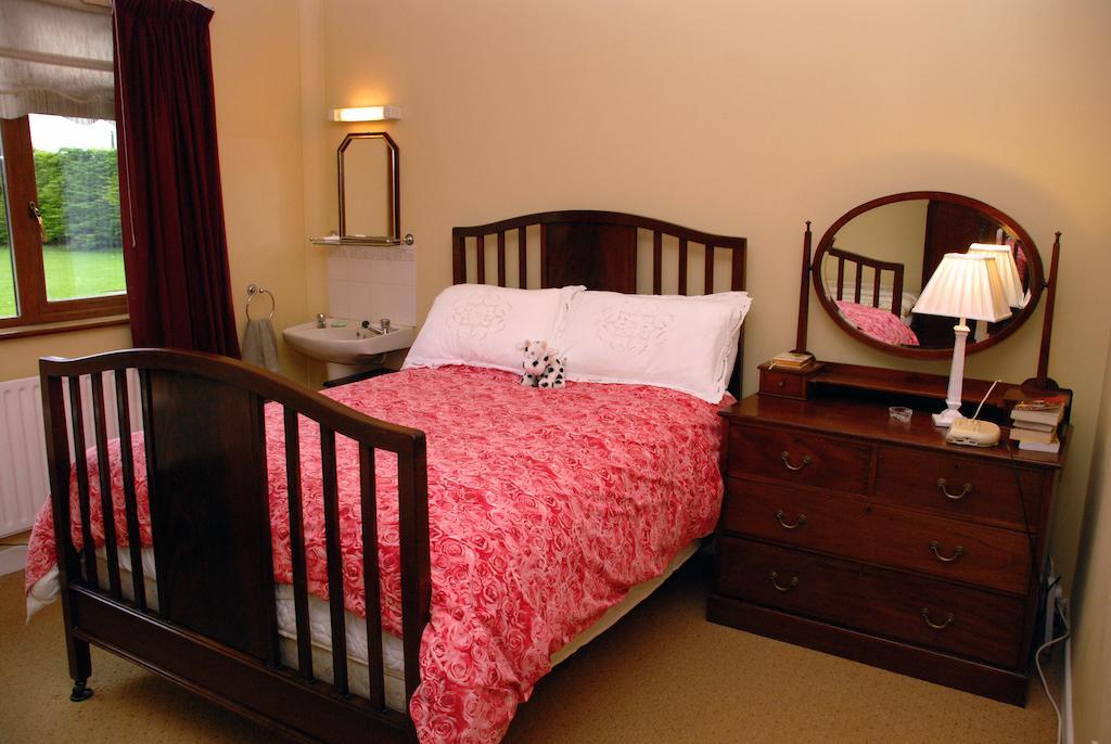 Cradog Farmhouse B&B Urlingford Pokoj fotografie